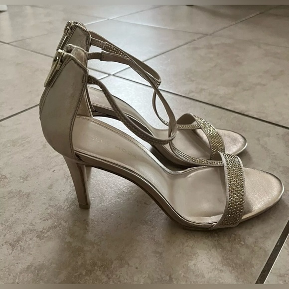Pelle Moda Gold Ankle Strap Heels 8 - Picture 3 of 7